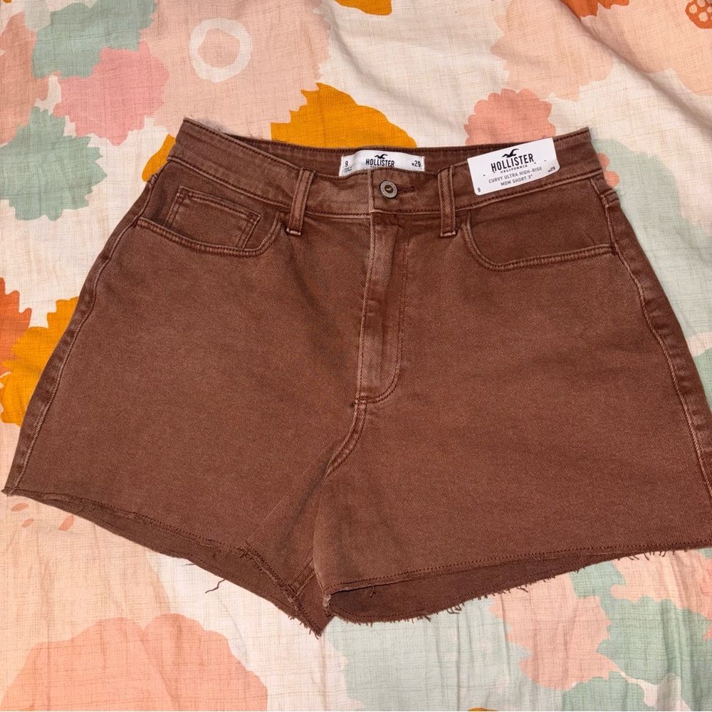 Hollister Women's Brownish Tan Mom Shorts